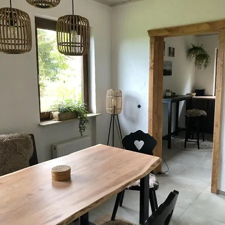 Rheingaulodge -ihre Auszeit Am Rheinsteig Holiday home Oestrich-Winkel