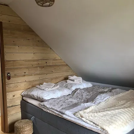 Holiday home Rheingaulodge -ihre Auszeit Am Rheinsteig *
