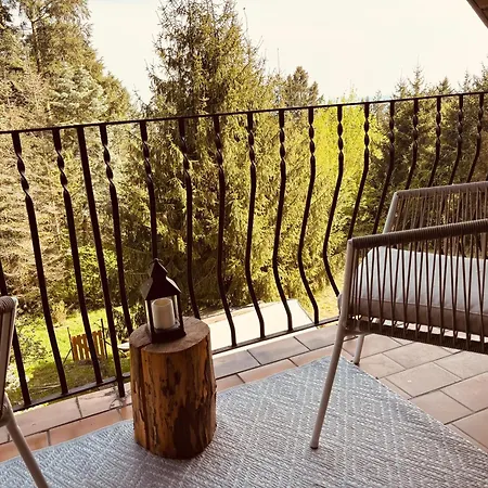 Rheingaulodge -ihre Auszeit Am Rheinsteig Ferienhaus